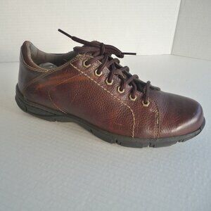 TIMBERLAND SIZE 7.5 BROWN LEATHER SHOES